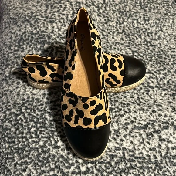 Qupid leopard best sale shoes